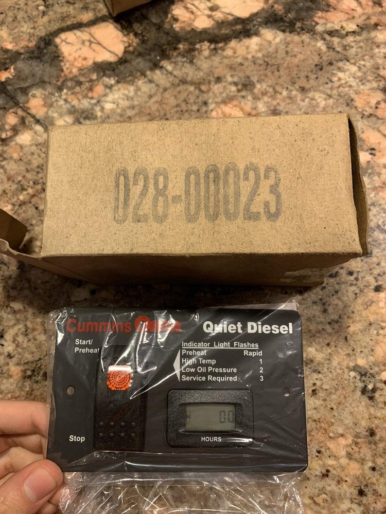 Cummins Onon 028-00023 Generator hour meter