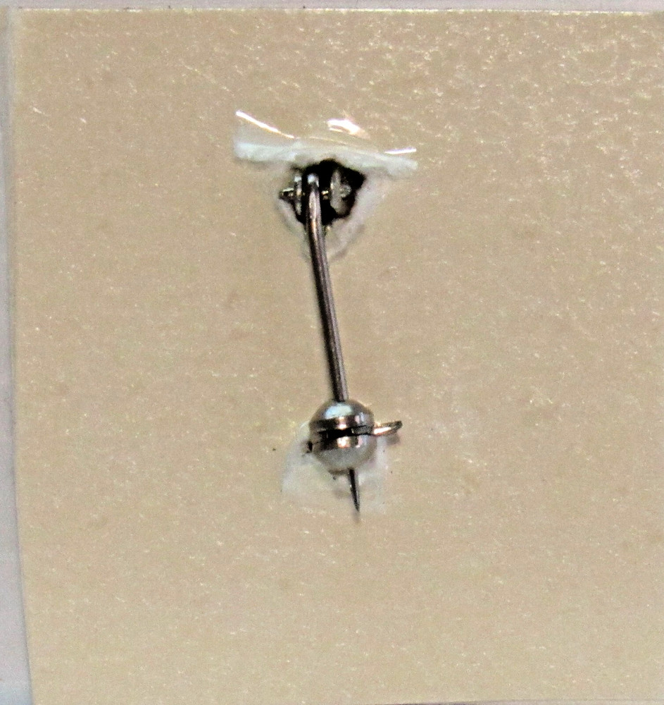 Crest 86th Infantry Regiment "Courage And Dependability" Pin (R148)
