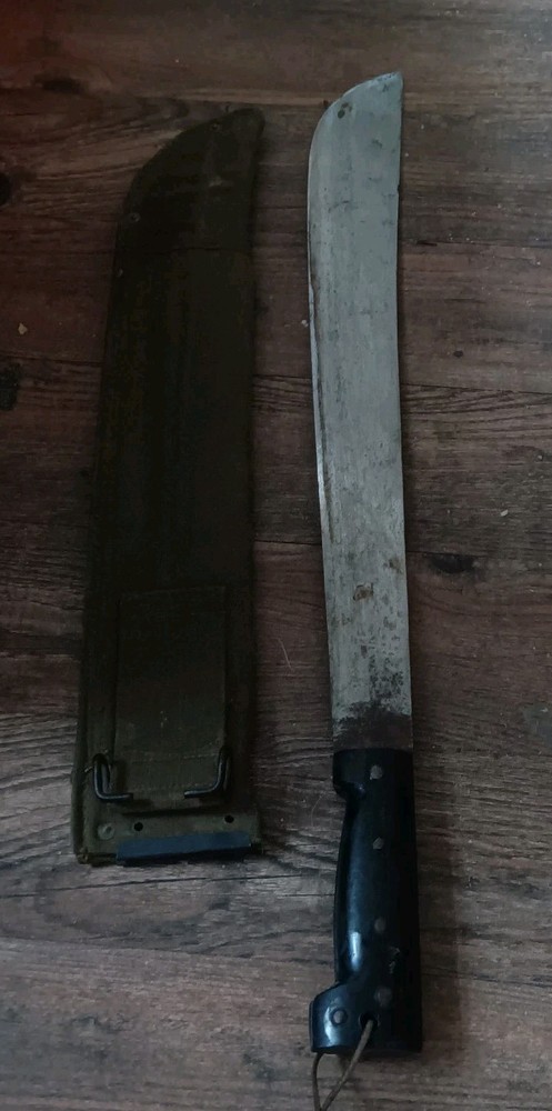 WWII British HM&CO 1945 Machete with Unmarked  Scabbard