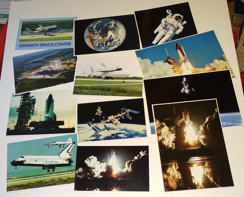 Space Shuttle & Kennedy Space Center Postcard-Like Cards