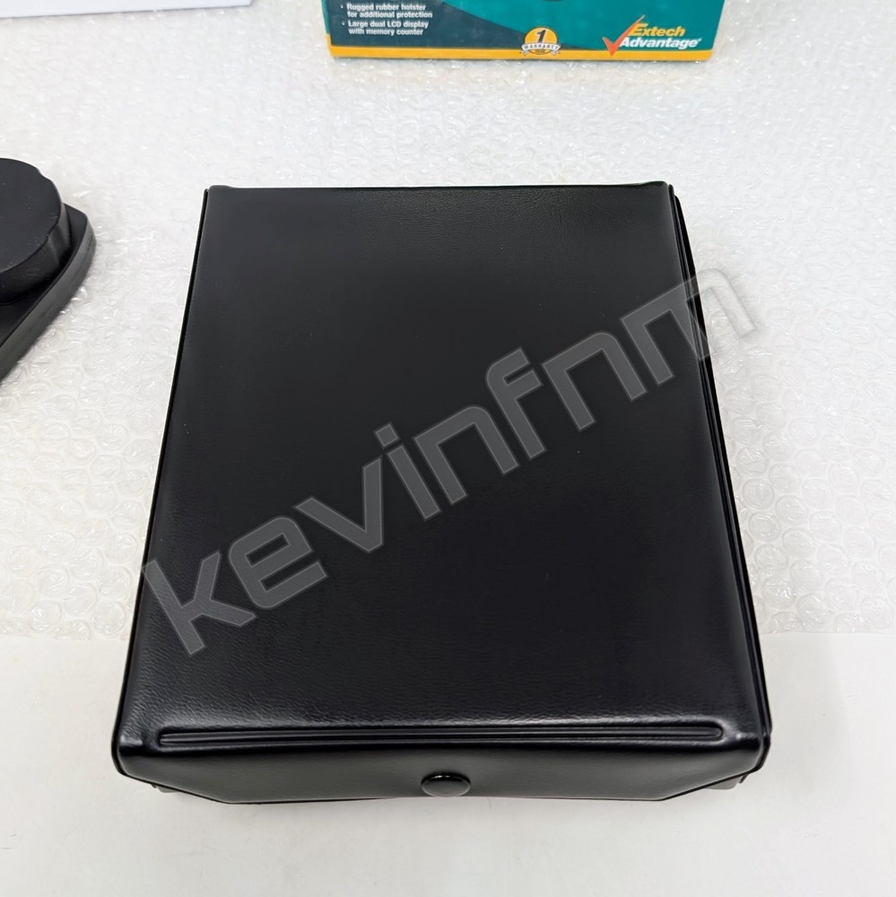 *NEW & GENUINE* Extech® EA33 EasyView™ Light Meter w/ Memory Illuminance + CASE