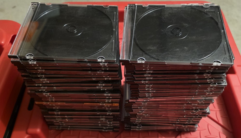 CD Jewel Cases - 79 Slim That Hold 1 CD Each