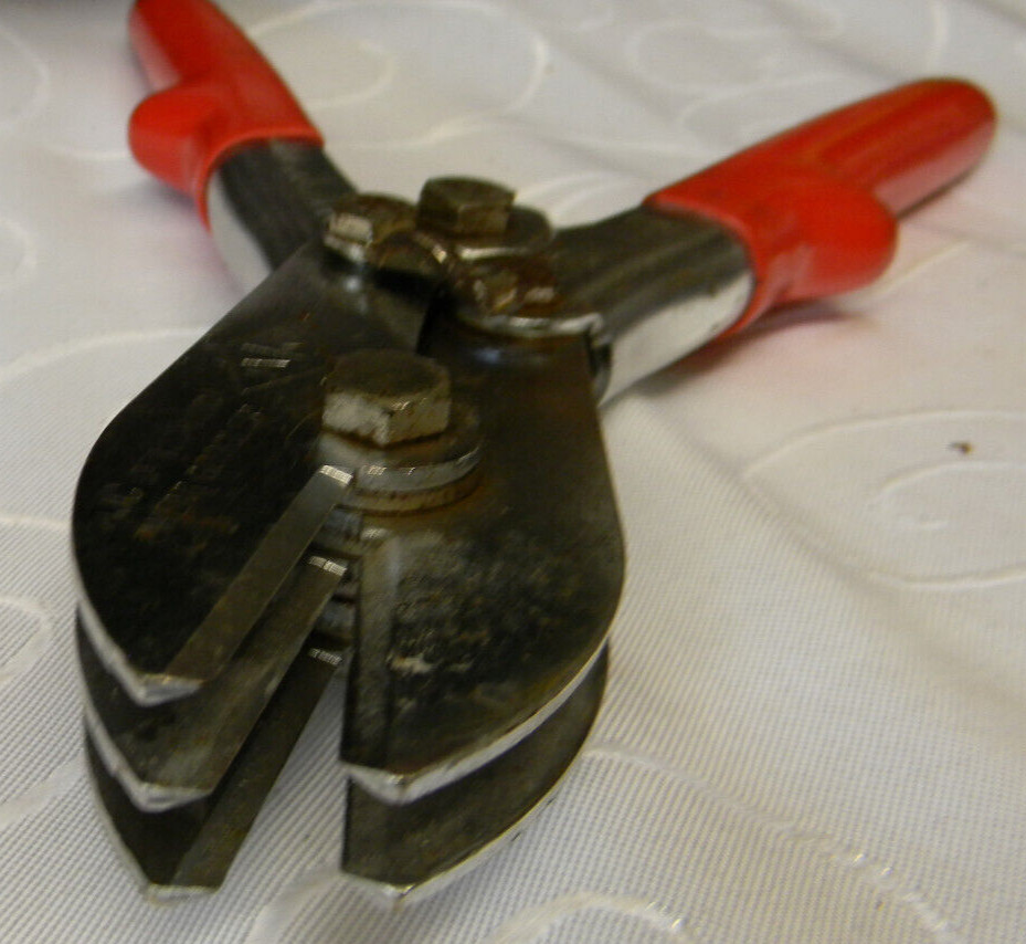 AJC 9-1/2" LONG DOWNSPOUT/GUTTER END CAP CRIMPER #166-DSC