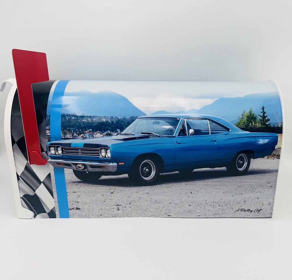 Roadrunner Custom Mailbox, Gift for dad, Personalized gift for Mom,