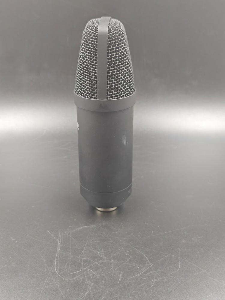 Svive Hydra XLR Studio Microphone Black Used Working