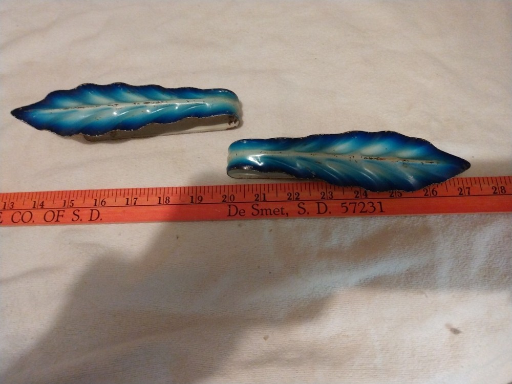 Vintage Metal Pair Curtain Tie Backs  /  pull backs Blue Leaf or Feather