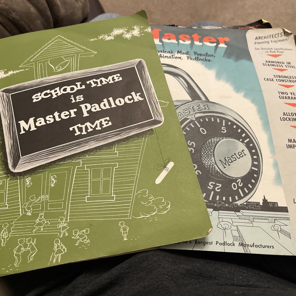 Master Combination Locks  brochure catalog  1500 Combination Padlocks For School