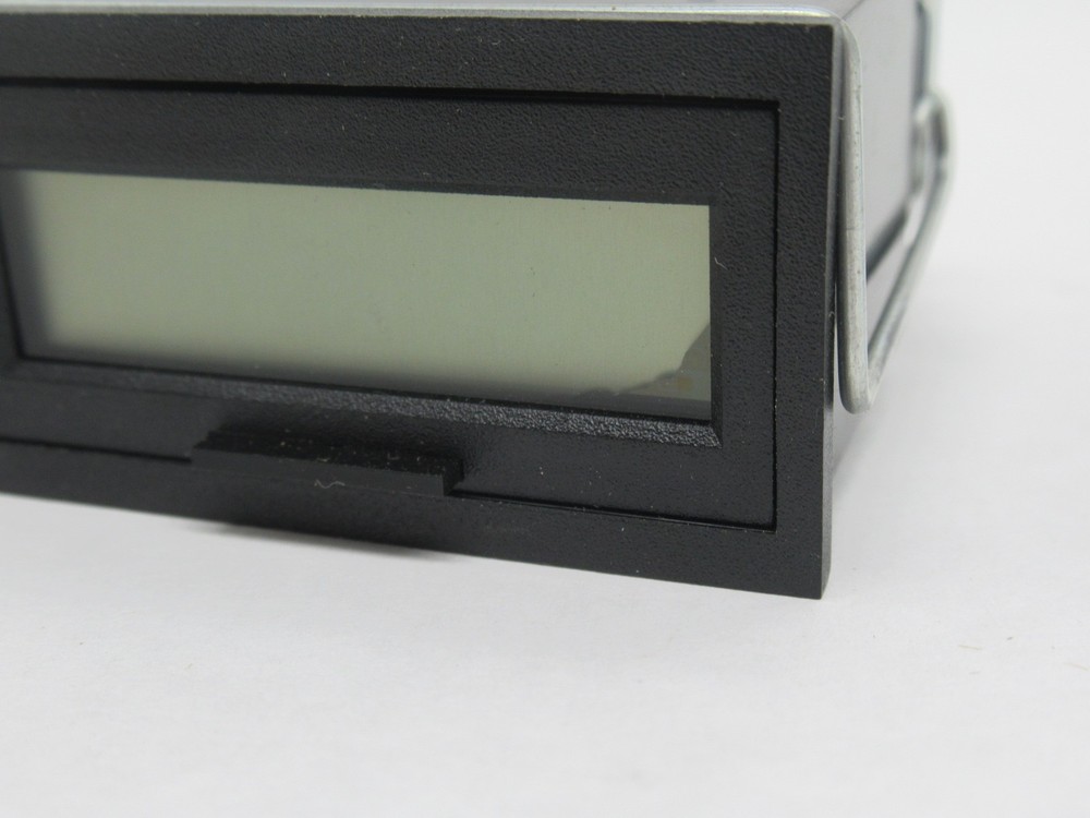 Durant 44611-400 8-Digit Totalizer with Front Panel Reset DAMAGED DISPLAY NEW