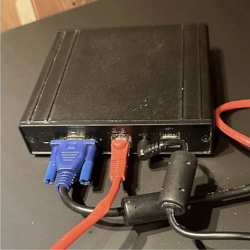 MICROS RESTAURANT DISPLAY CONTROLLER MODEL DT166 INPUT DC12V 2A + POWER CORDS