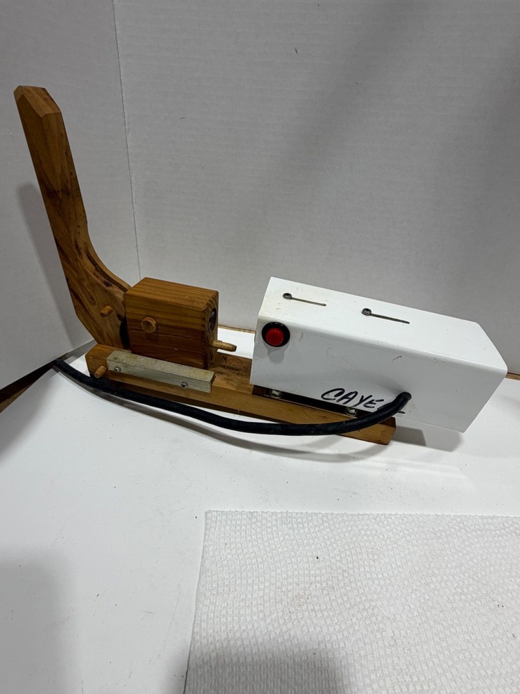 Texas Electric Nut Cracker