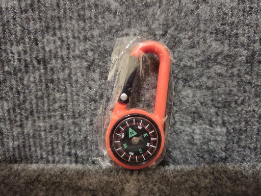 COMPASS / BACKPACK CLIP / KEYCHAIN 3"
