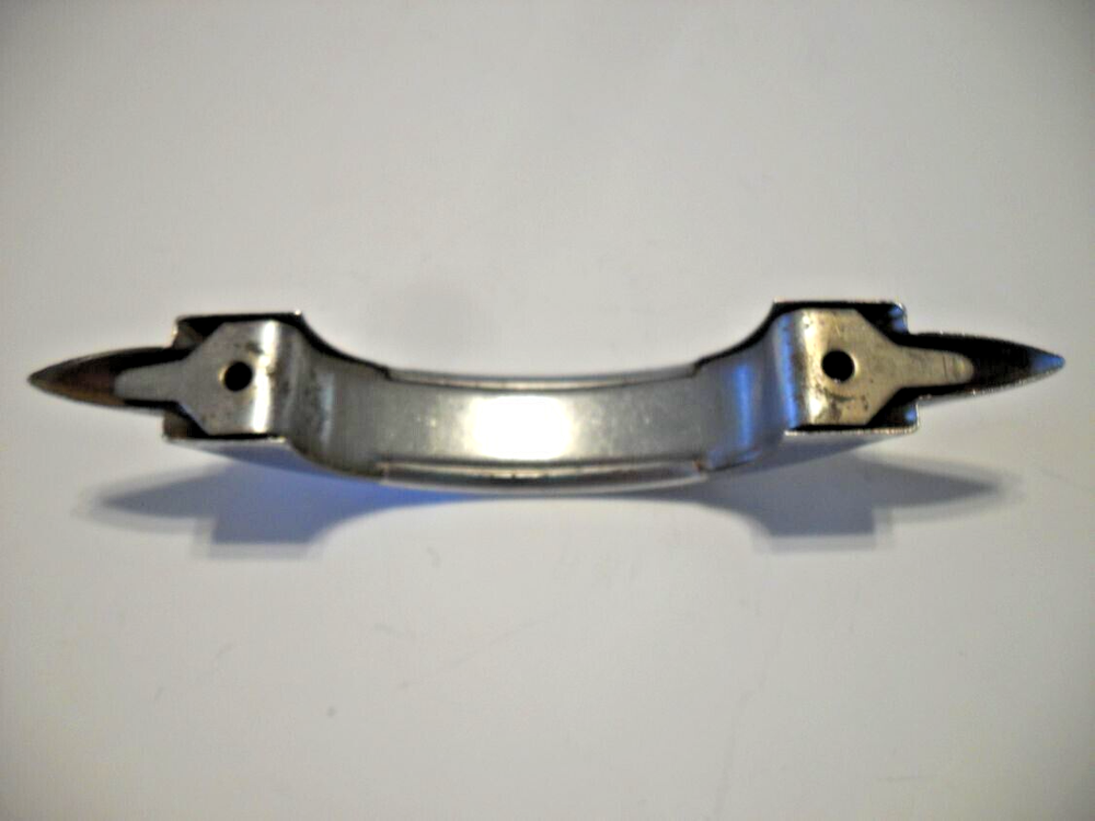 Vintage Chrome Drawer Pulls Stepped Sides Pointed Ends Cabinet Handle Amerock