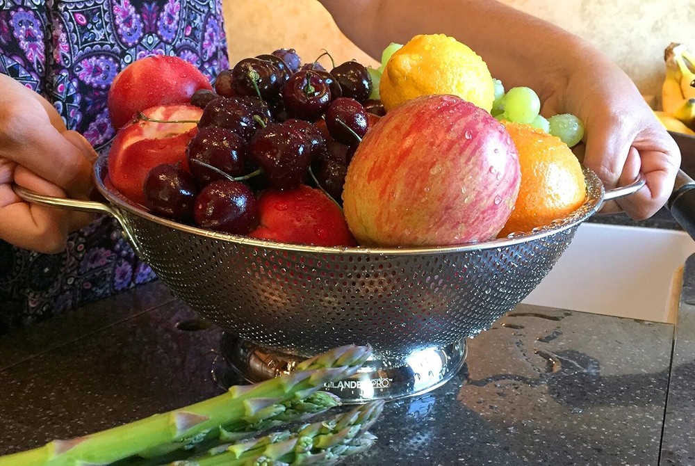 DLD Stainless Steel Micro-Perforated 5-Quart Colander - 5-Quart​​​​