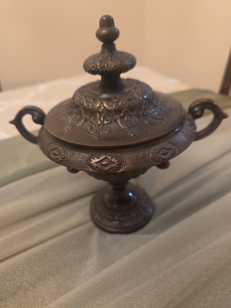 Chinese Bronze Incense Burner With Lid