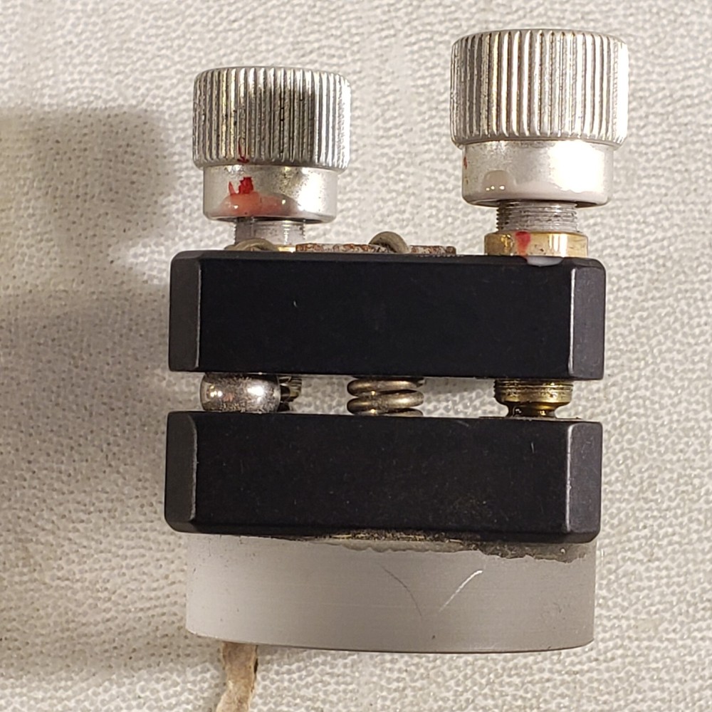 ThorLabs KMSM Compact Optical Kinematic Mirror Mount