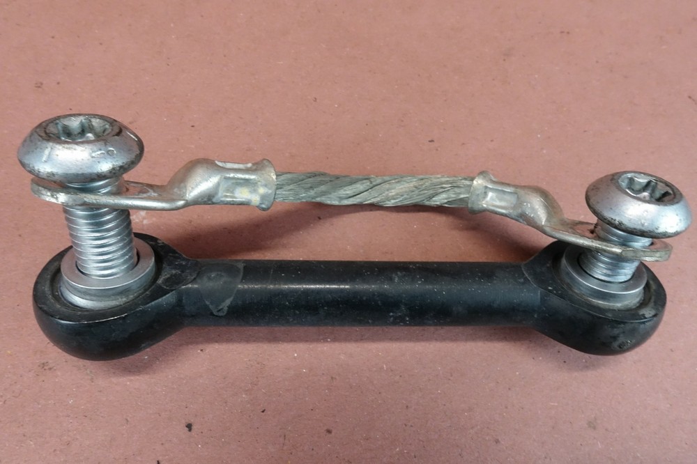 2009-2017 Harley Davidson Iron 883 XL883N Cable Bracket Support Mounting