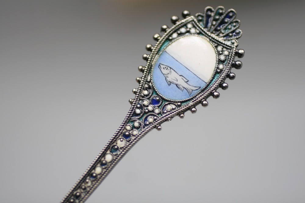 800 Silver Enamel Souvenir Spoon Z1