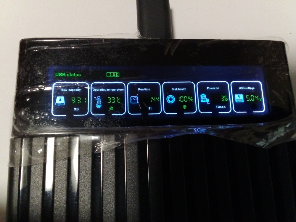 Portable 1TB SSD with LCD
