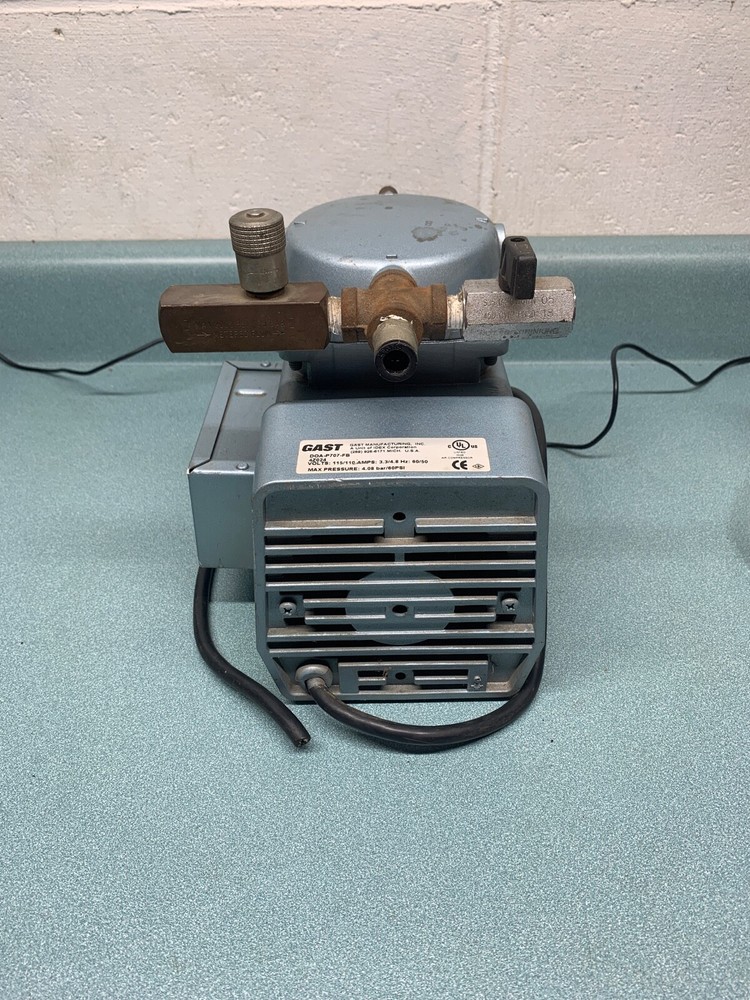GAST diaphragm vacuum pump Model:DOA-P707-FB