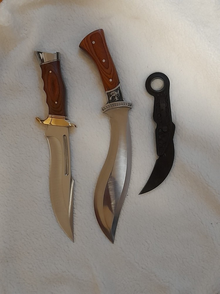 3 Knife Gift Set Kukri Bowie Fixed Blade + Folding Karambit Camping