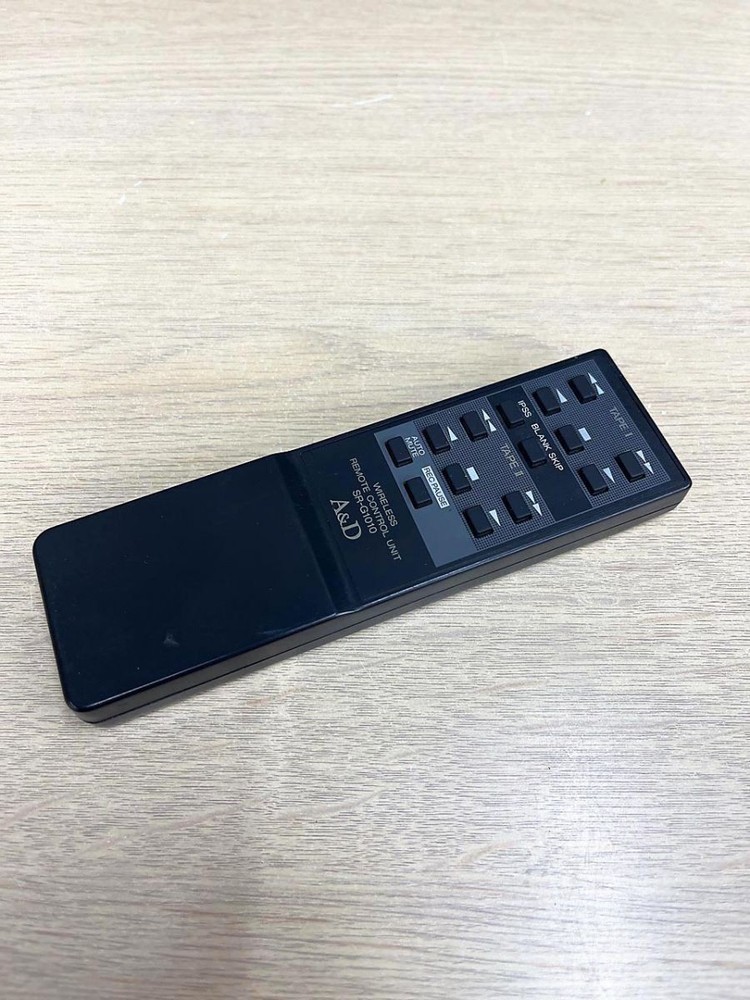 A&D Akai Audio Remote Control SR-G1010