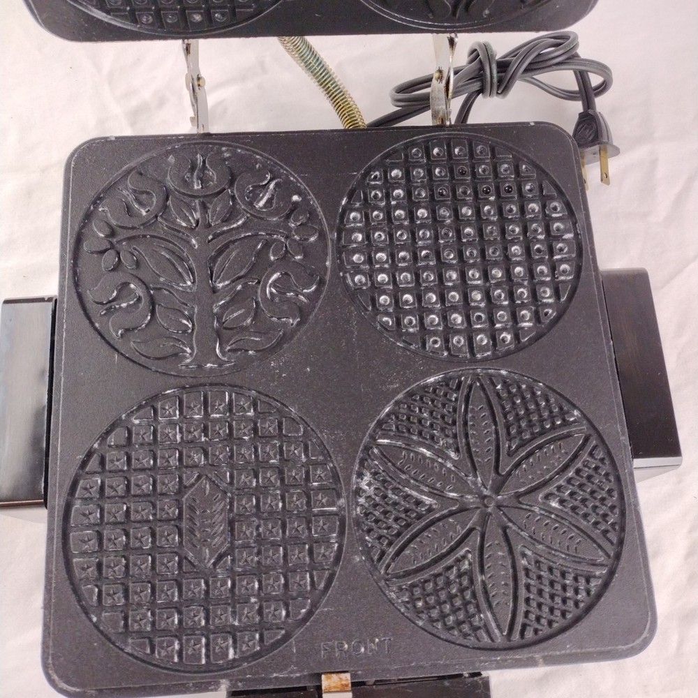 Toastmaster 290 Pizzelle Cookie & Waffle Maker Reversible Plates