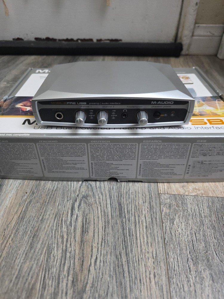 PreAmp Audio Interface With Cord M-Audio MobilePre USB