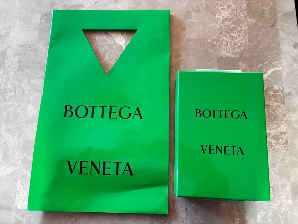 Bottega Veneta gift box green #4ddda1