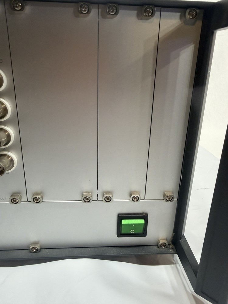 Till Photonics Imaging Control Unit Scientific Lab Equipment Powers On