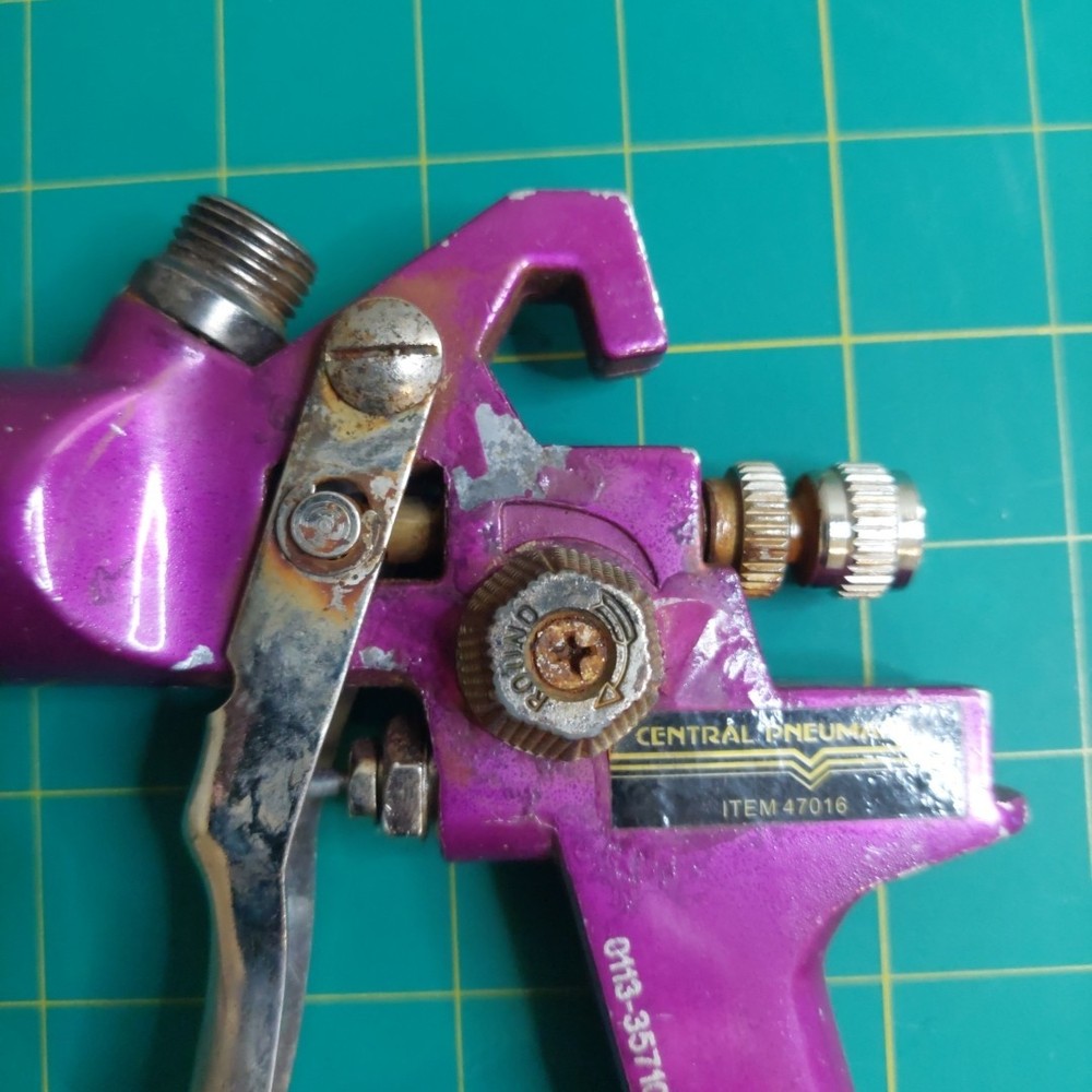 Central Pneumatic paint spray gun 47016