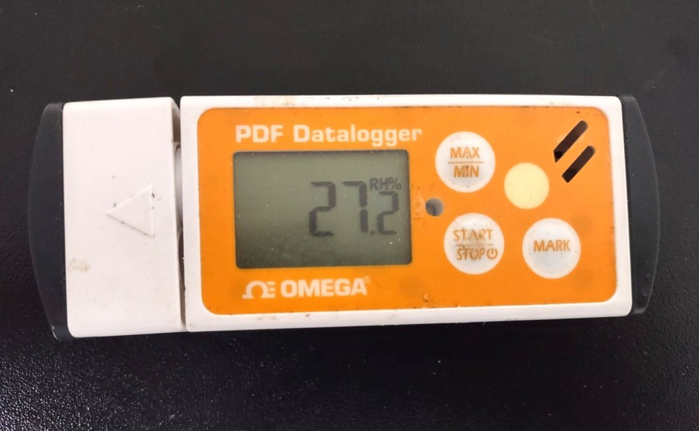 OMEGA OM-24 Multi Use PDF Temperature & Humidity Data Logger with USB 2.0 Interf