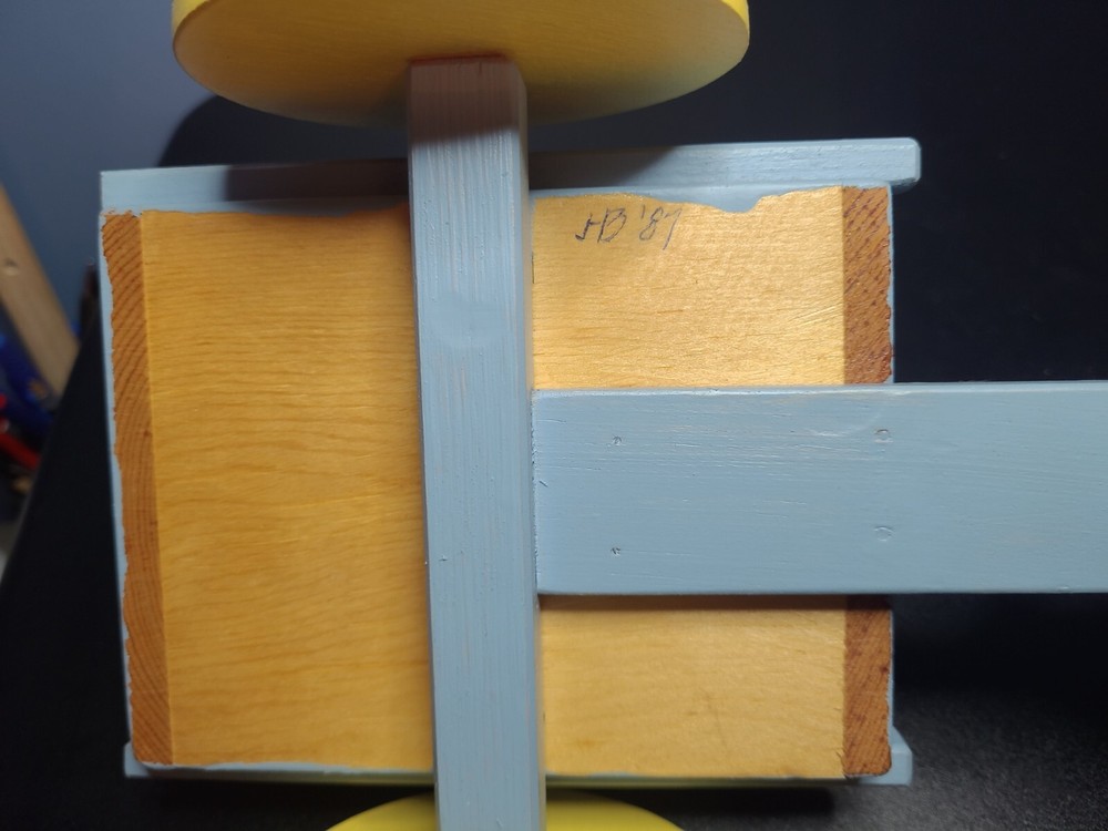 Vintage Duck Wooden l Pull Toy Easter Candy Container