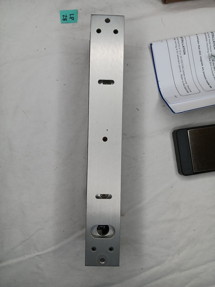 DynaLock 2011-US28 Surface Mount Electromagnetic Lock 12/24V