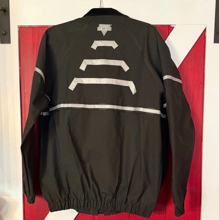 Medium Nelson Rigg Rain Suit