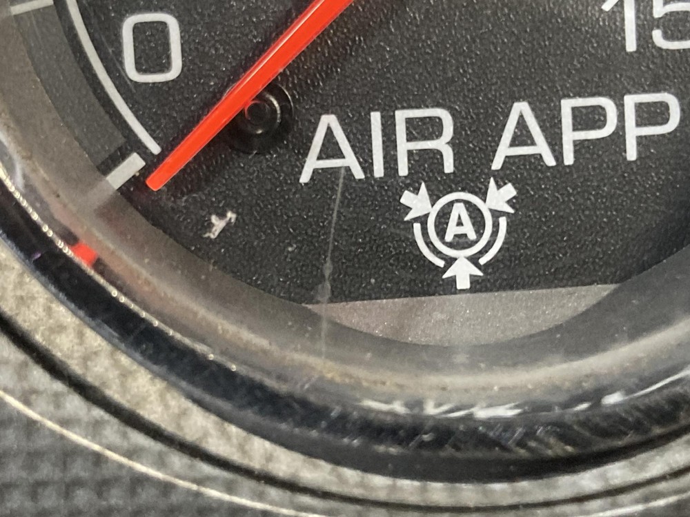 International LONESTAR GAUGE Dash Panel - Used