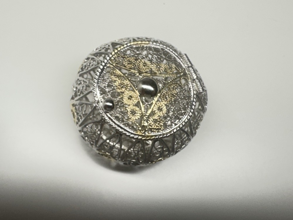 sterling silver 925 filigree round shape pill box