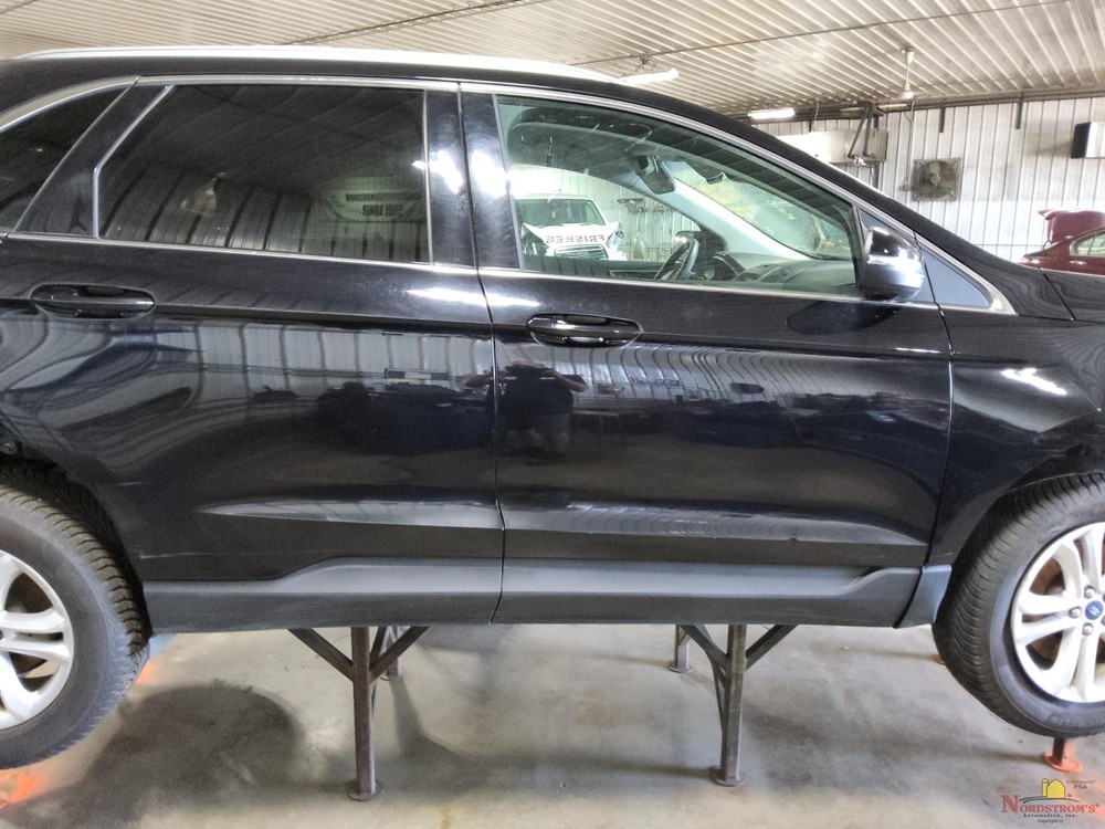 2019 Ford Edge Driver Front Headrest Only Black Vinyl