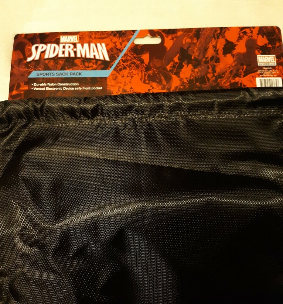 *** NEW - Marvel Spiderman Sports Bag/Backpack ***