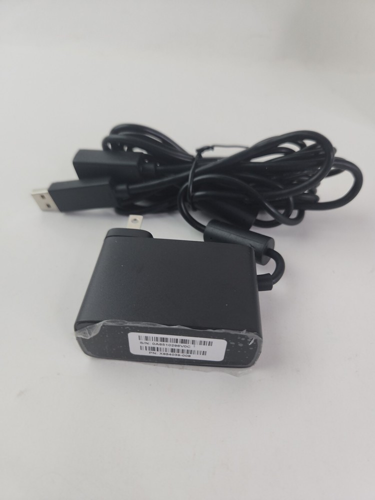 XBox 360 Kinect Sensor Model 1414 + Kinect Adventures Microsoft