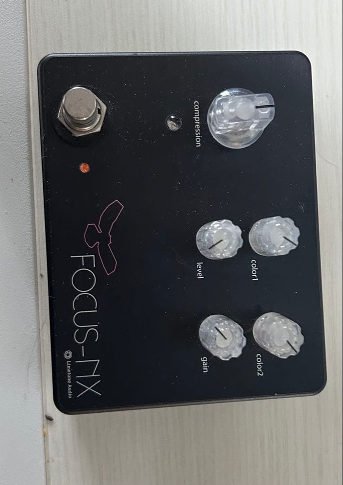 FOCUS-FX Bass Effects Pedal
