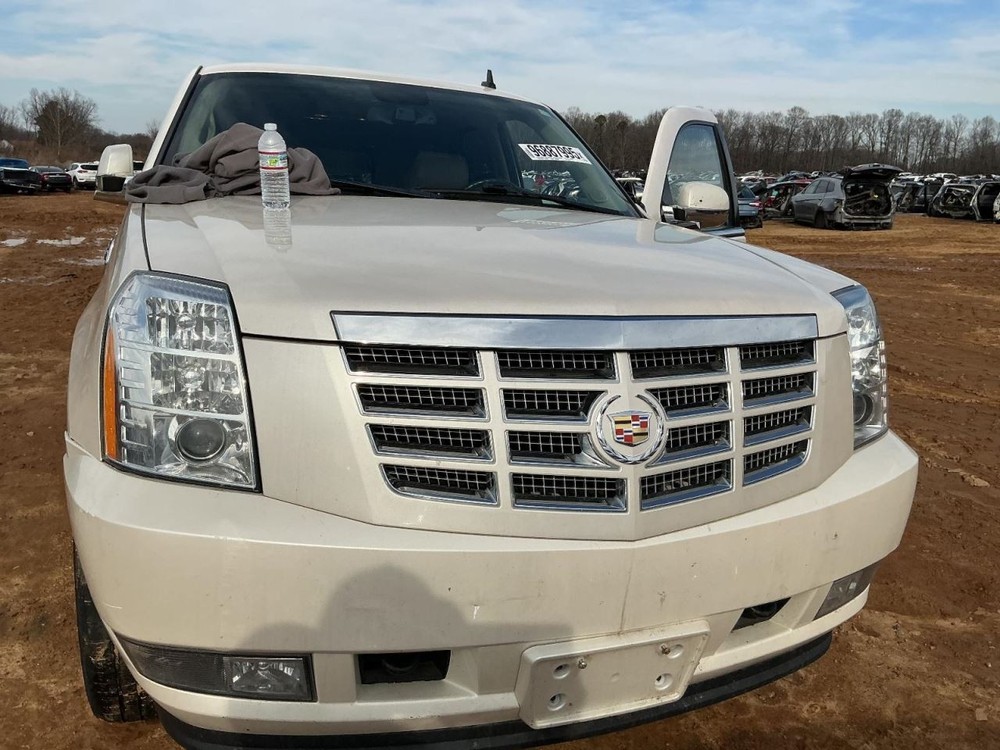 Fuse Box Engine Fits 10-14 ESCALADE 4960965