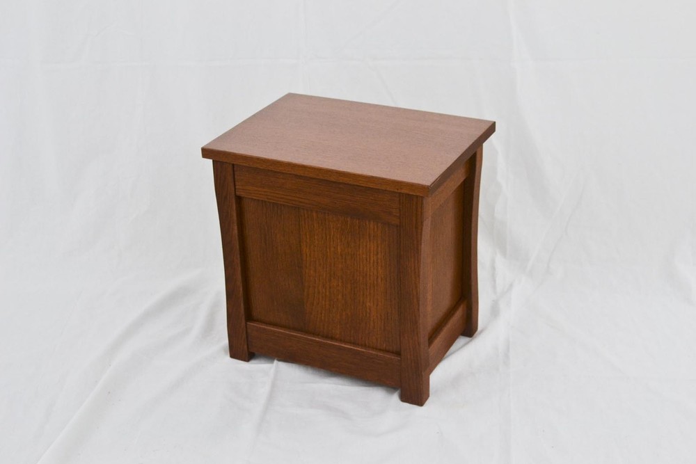 Slipper chest. Mission style NEW! Oak. 15". TE-823