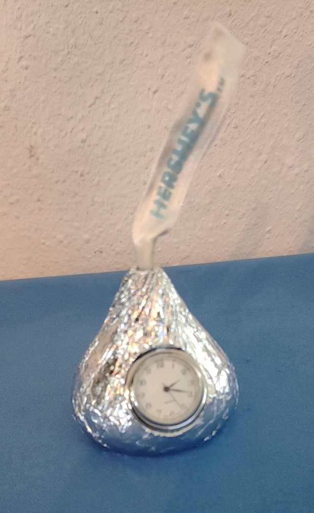 Hershey Candy Kisses Desktop Clock - Limited Edition 1999, Works