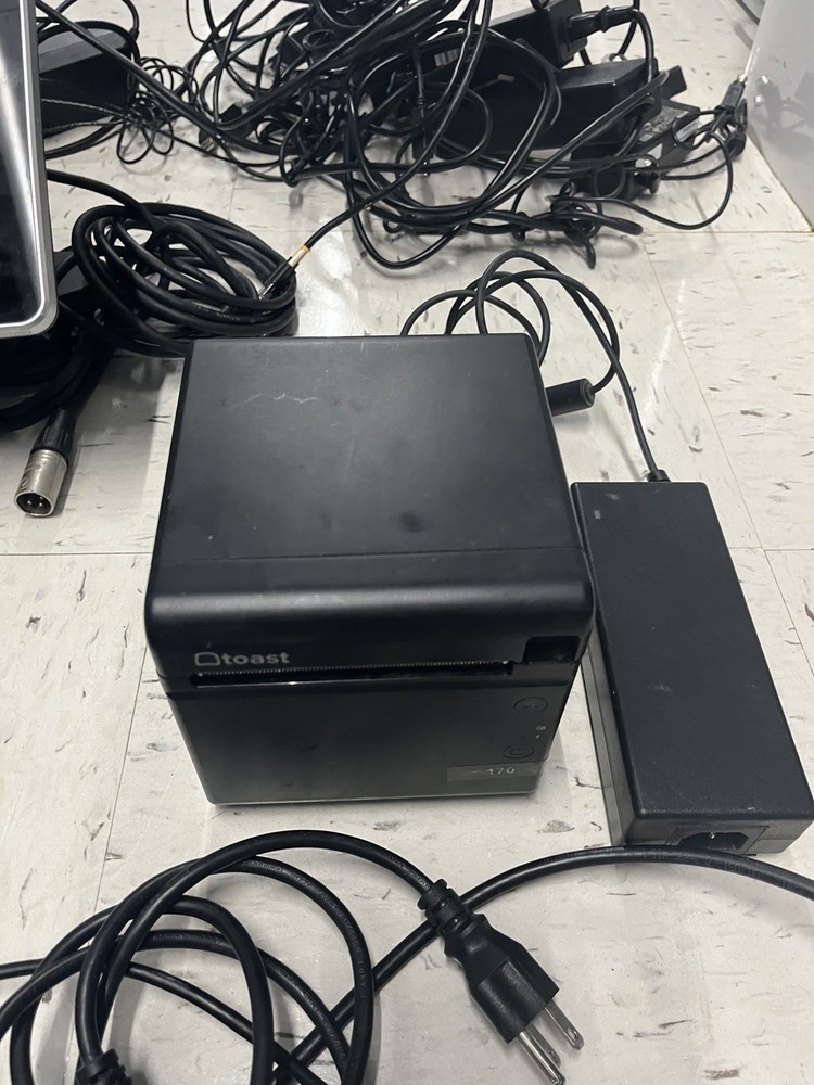 Toast Restaurant POS System Bundle (D)