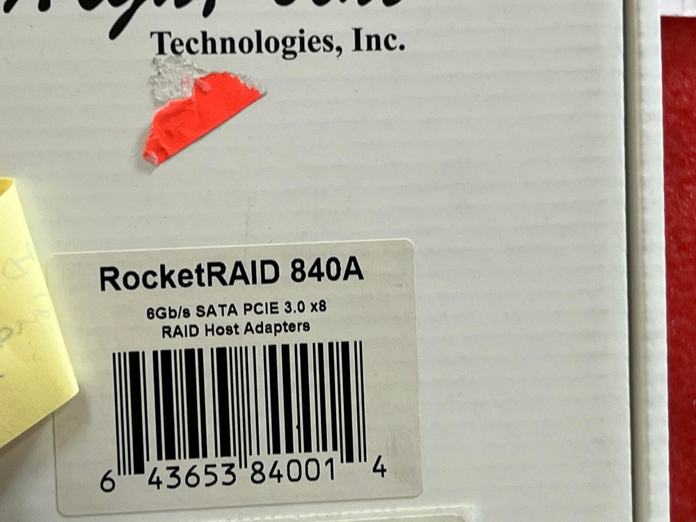 HIGHPOINT TECHNOLOGIES RocketRAID 840A PCIe 3.0 x8 6Gb/s SATA RAID Host Adapter