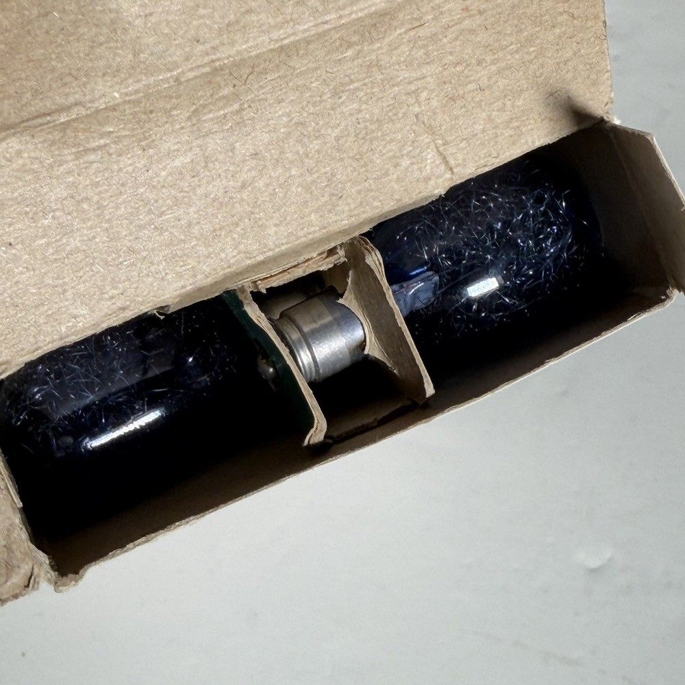 Sylvania Blue Dot Flashbulbs M3B 12-Pack in Original Packaging