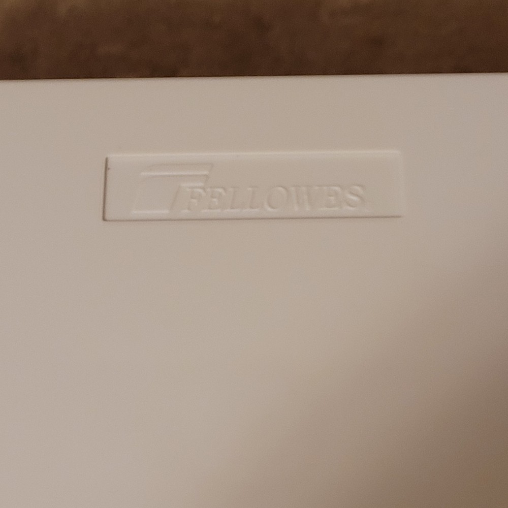 Fellowes CD Storage Rack Holder holds 22 CD's Desktop Beige Games Software CDROM