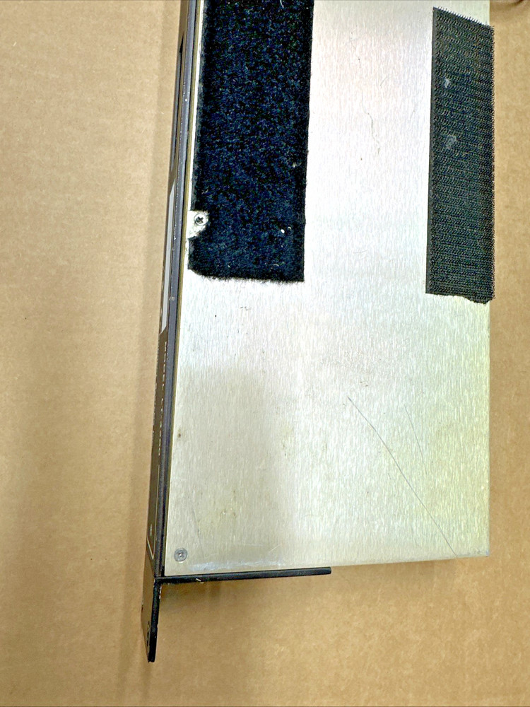 Connect systems Inc CSI LT-4200 LTR Trunking Repeater Controller Powers On/Test