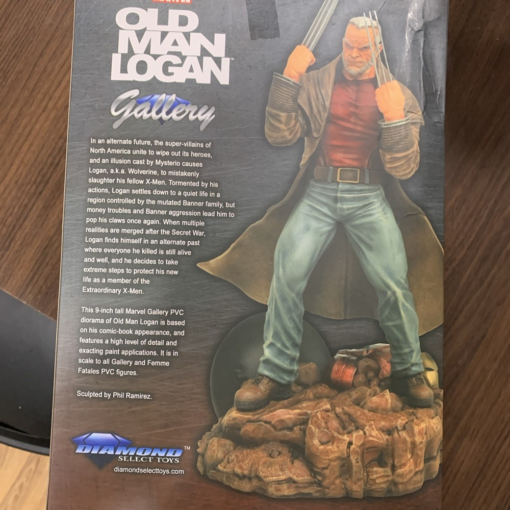 2017 Diamond Marvel Gallery Old Man Logan Statue 9” Tall
