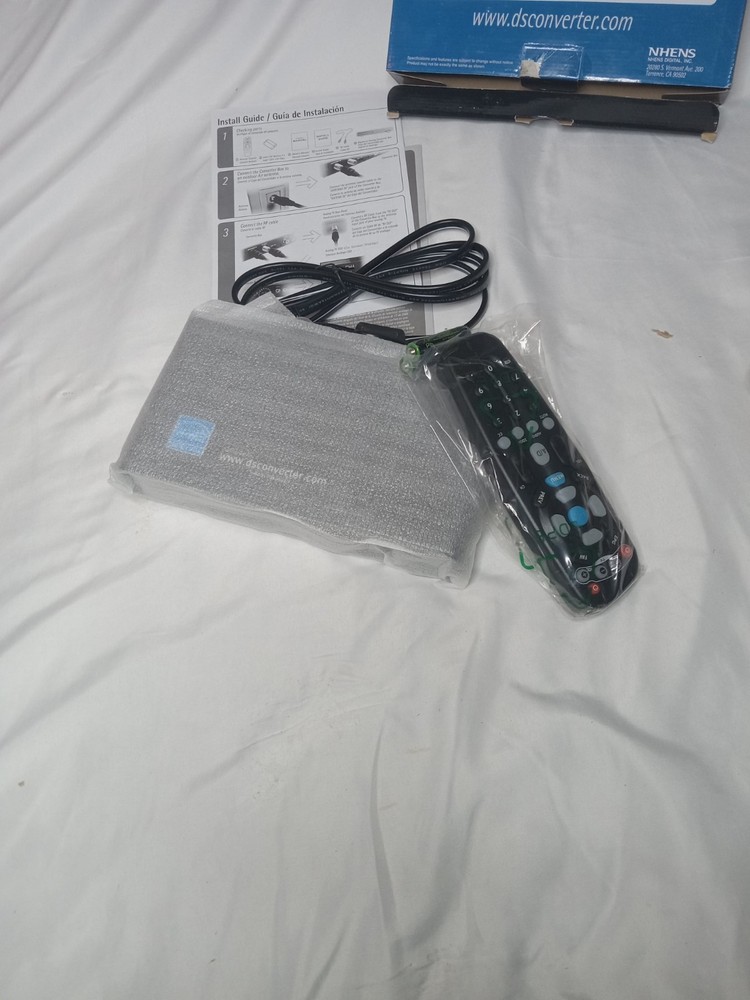 Analog DTV Converter Box DXT9950